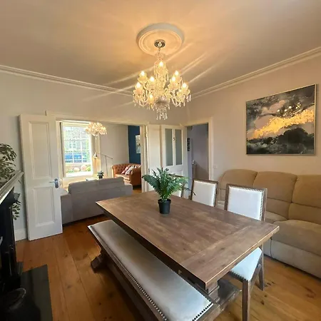 Casa vacanze Elegant 4bdr 4ba Luxury Heart Of Rathmines *